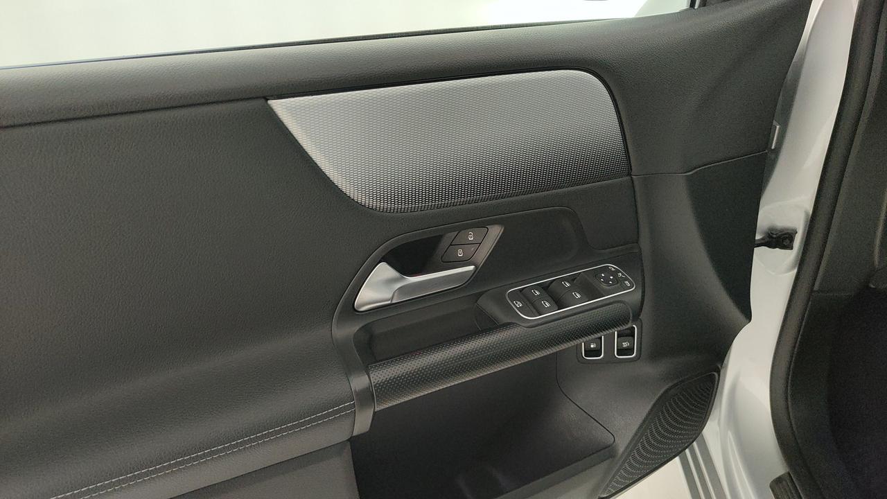 Mercedes-Benz B 250 e phev (eq-power) Sport auto