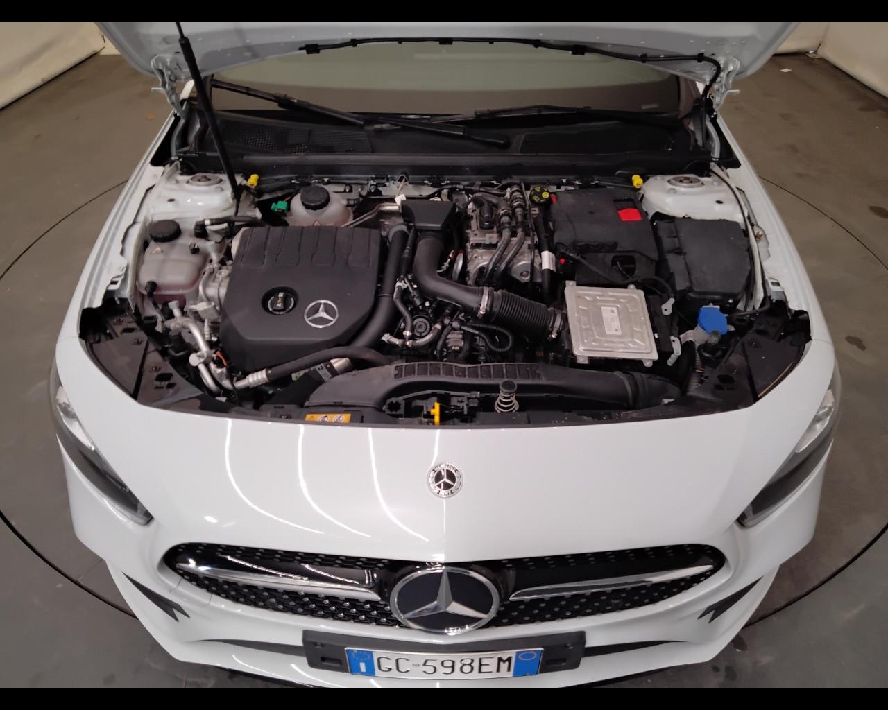 Mercedes-Benz Classe A (W177) A 250 e Automatic EQ-Power Premium