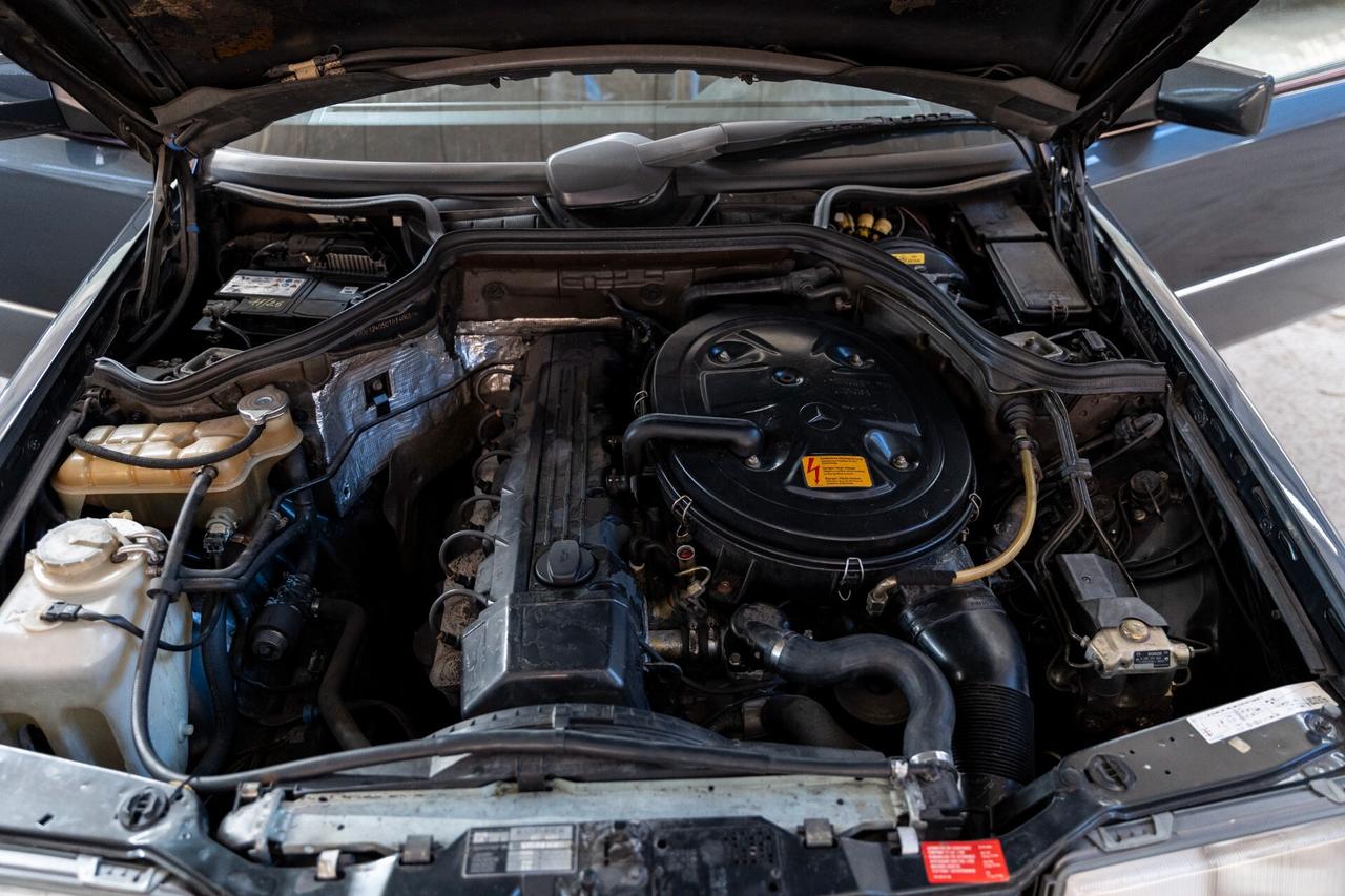 Mercedes-benz 300 CE cat Coupé