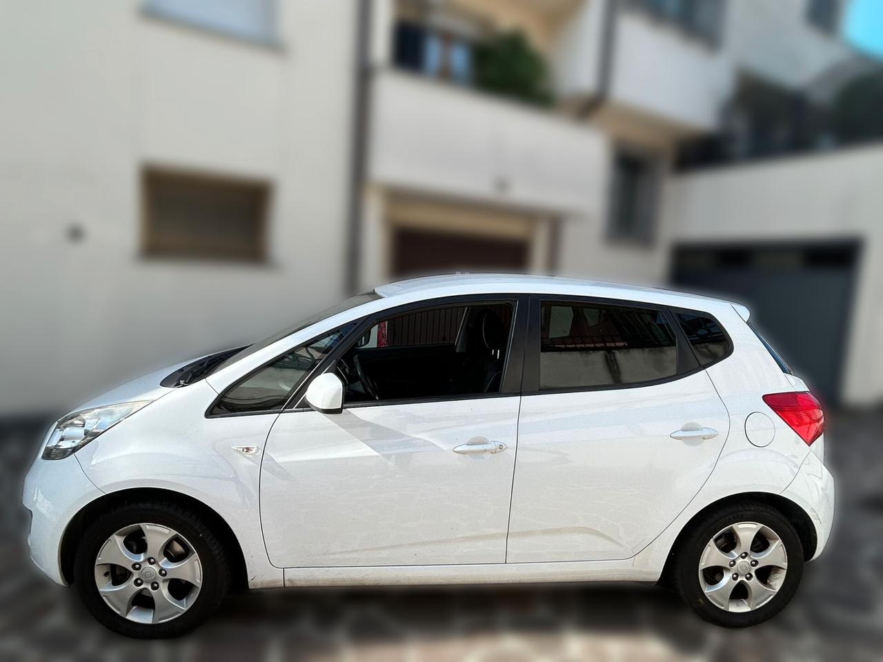 Kia Venga 1.4 crdi Active (wgt EX) - ANCHE PER NEOPATENTATI