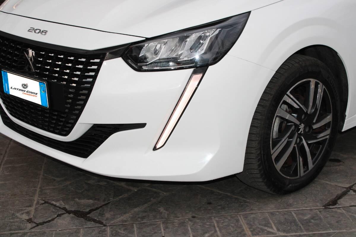 Peugeot 208 1.2 puretech Allure s&s 100cv eat8 Con CARPLAY