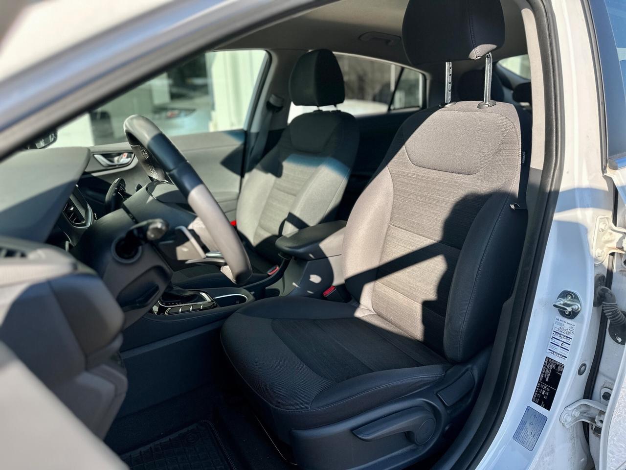 Hyundai Ioniq 1.6 Hybrid DCT Style