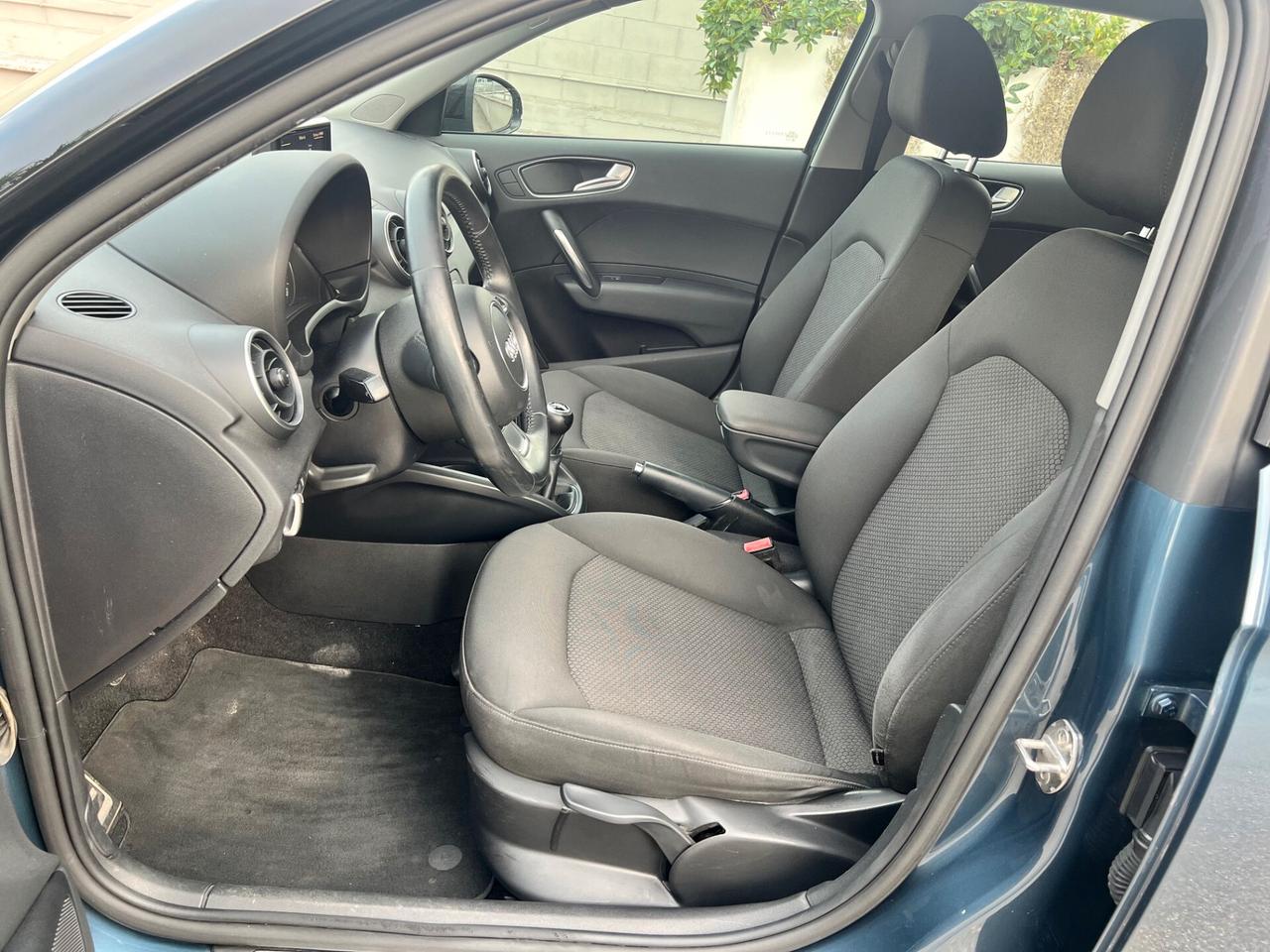 Audi A1 SPB Sportback 1.4 tdi 90cv Sport S-LINE OK NEOPAT.