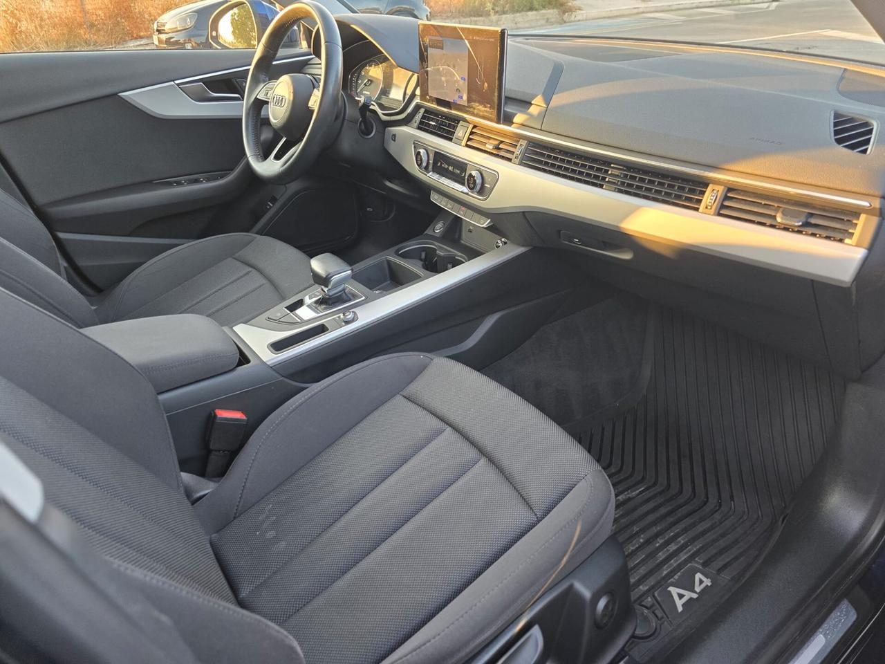 Audi A4 Avant 40 g-tron S tronic Business