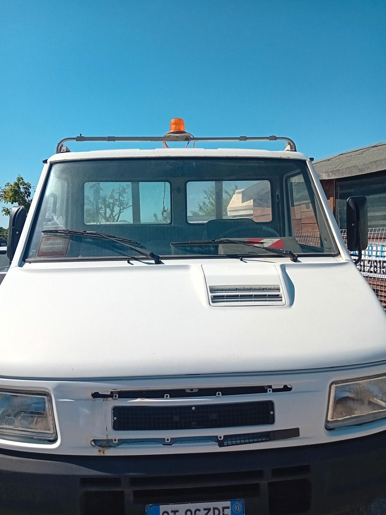 Iveco Daily 30.8 2.5 Diesel PC-TN Furg. Basic