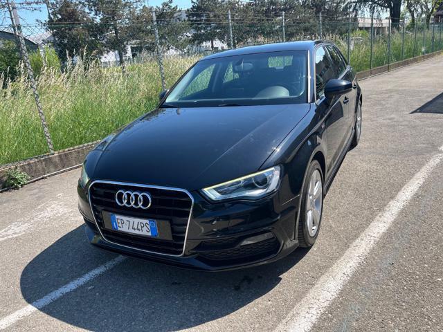AUDI A3 SPB 1.6 TDI S tronic Ambition S - Line