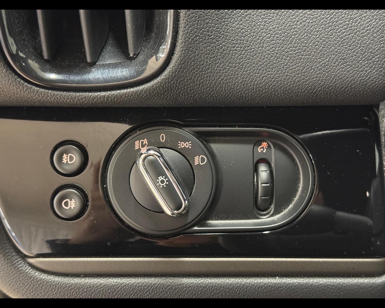 MINI Mini Countrym.(F60) - Mini 1.5 Cooper Classic Countryman