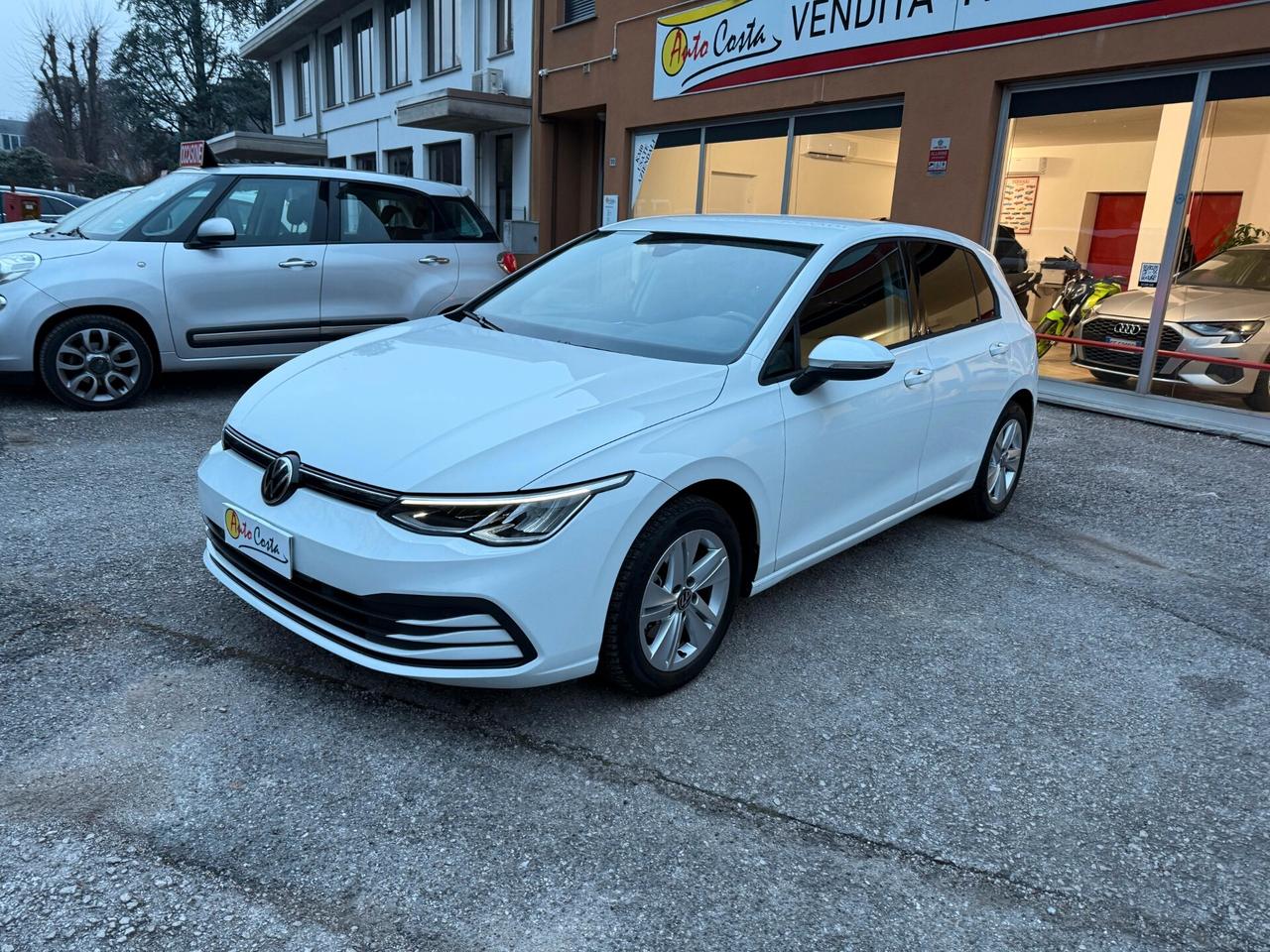 Volkswagen Golf VIII 8 TSI EVO Life UFFICIALE VW