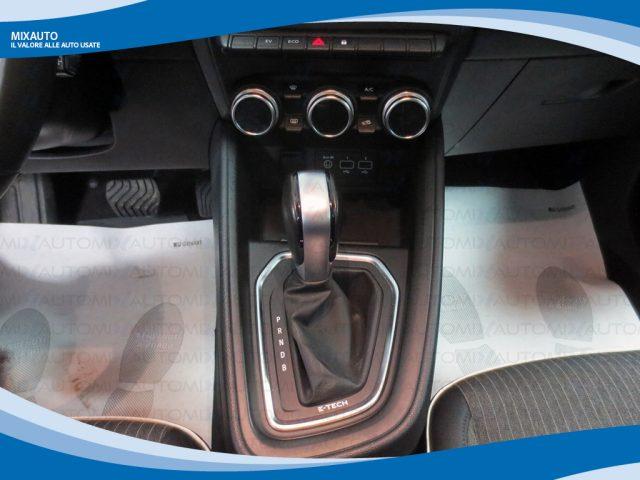 RENAULT Clio 1.6 eTech Hybrid 140cv Intens AUT EU6