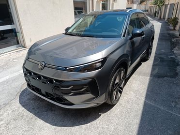 Volkswagen T-Roc 1.5 TSI DSG Life Nuova da immatricolare