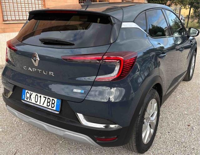RENAULT Captur Full Hybrid E-Tech 145 CV Intens