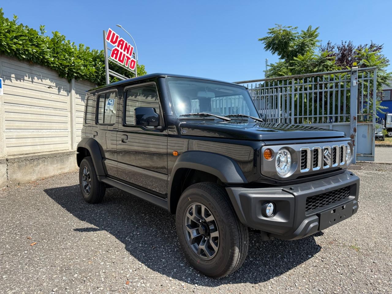 Suzuki Jimny 1.5 *5 PORTE* CAMBIO AUTOMATICO *DISPONIBILI*