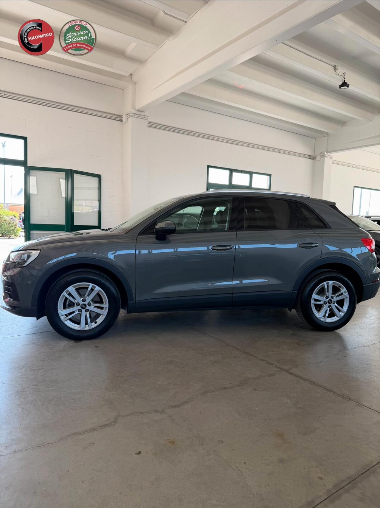 Audi Q3 35 TDI S tronic Business