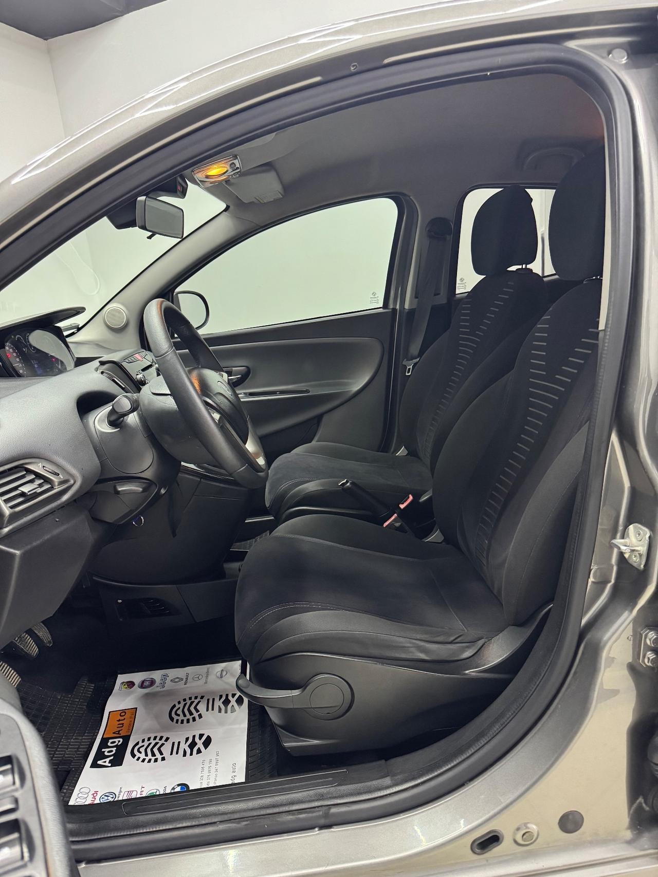 Lancia Ypsilon 1.3 MJT 16V 95 CV MOTORE NUOVO