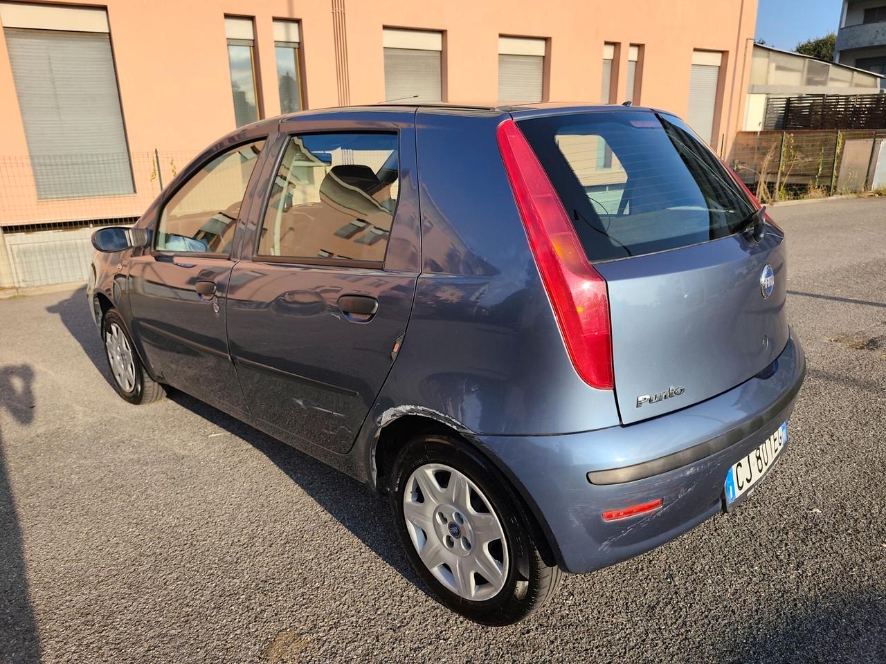 Fiat Punto 1.2 Benz 16V 5 porte 80 CV