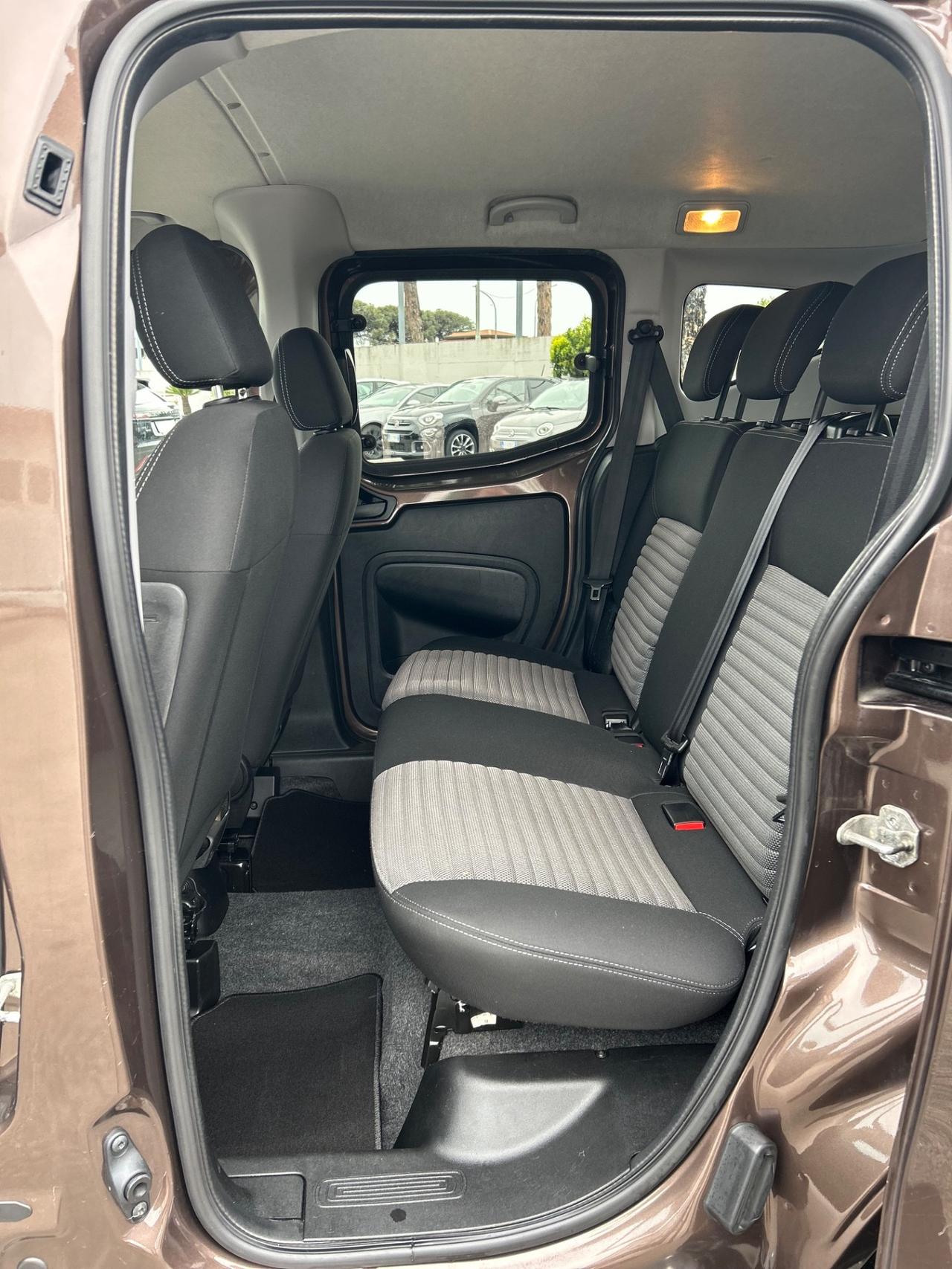 Fiat Qubo 1.3 MJT 95 CV Trekking