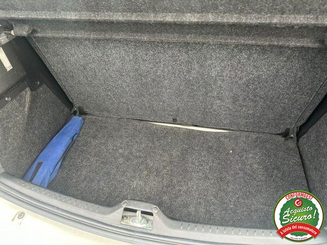 LANCIA Ypsilon 1.3 MJT 75 CV Unyca