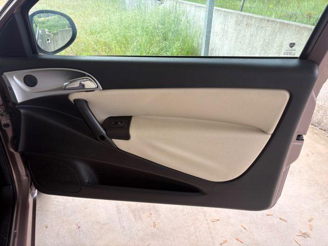 LANCIA Ypsilon 1.2 69 CV Platino OK NEOP INTERNI IN PELLE