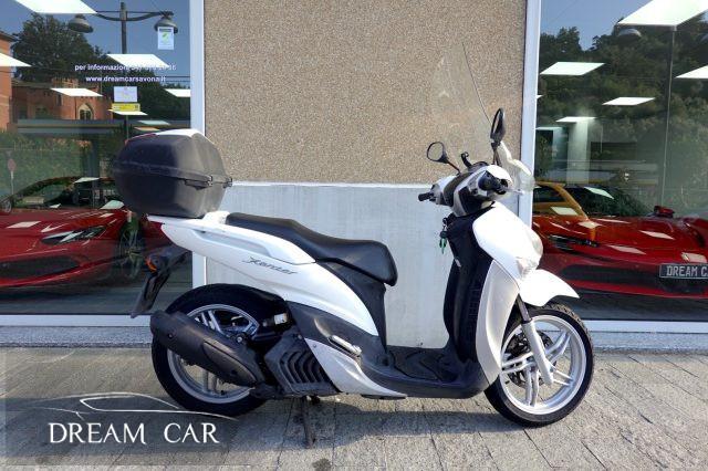 YAMAHA Xenter 150 PARABREZZA - BAULETTO