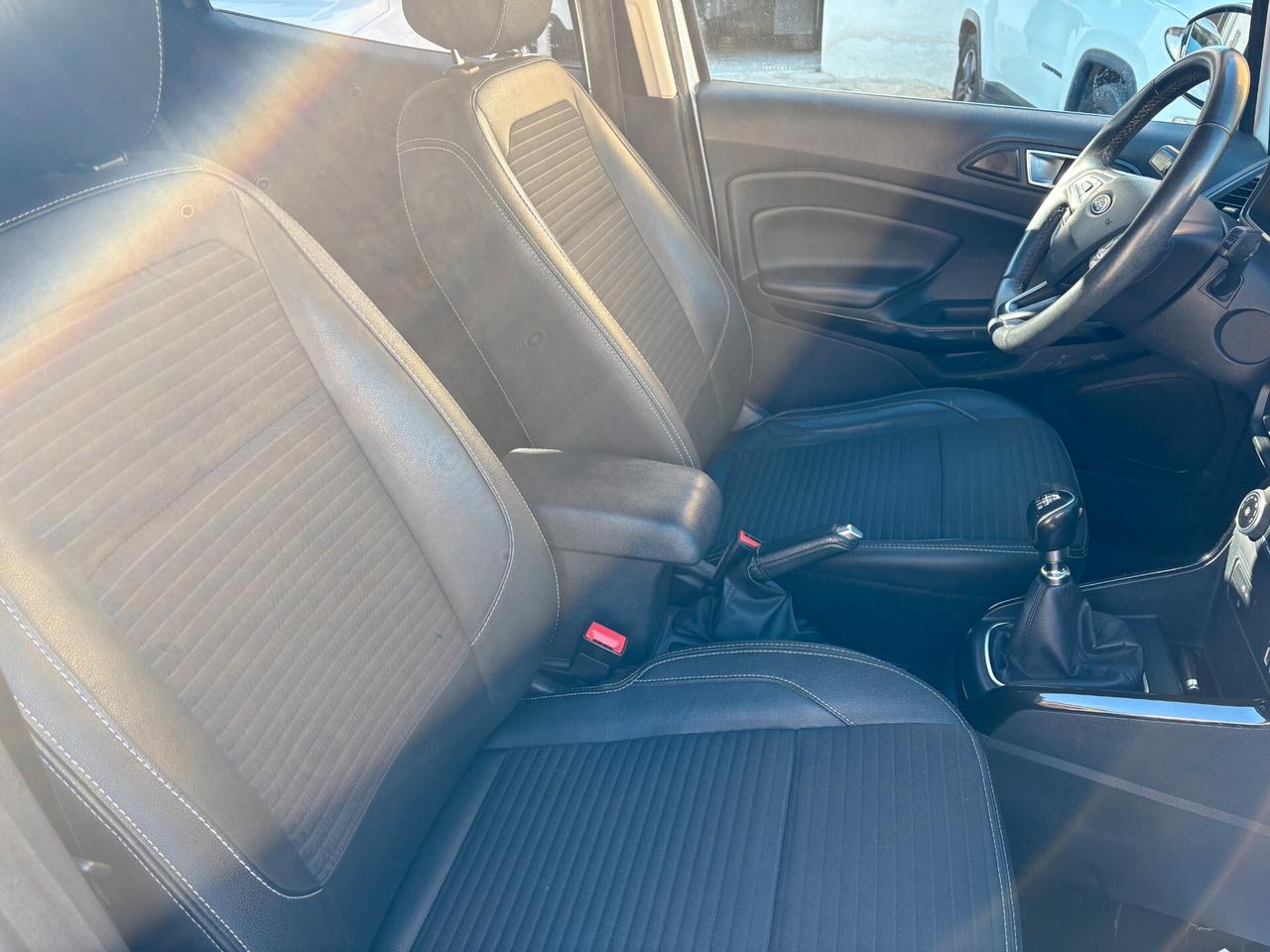 Ford EcoSport 1.5 TDCi 100 CV Start&Stop Titanium