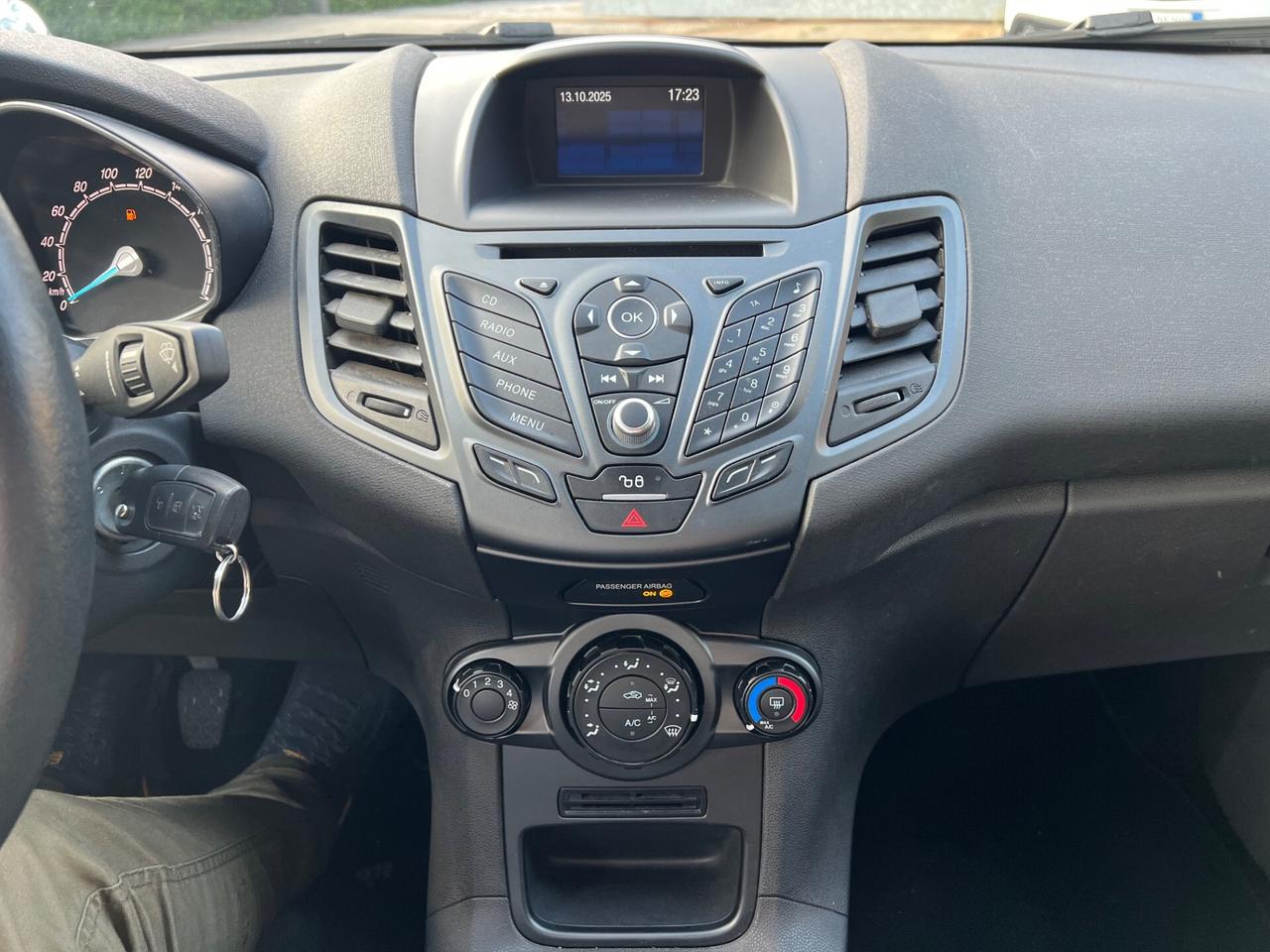 Ford Fiesta 1.4 5 porte Bz.- GPL Business*NEOPATENTATI