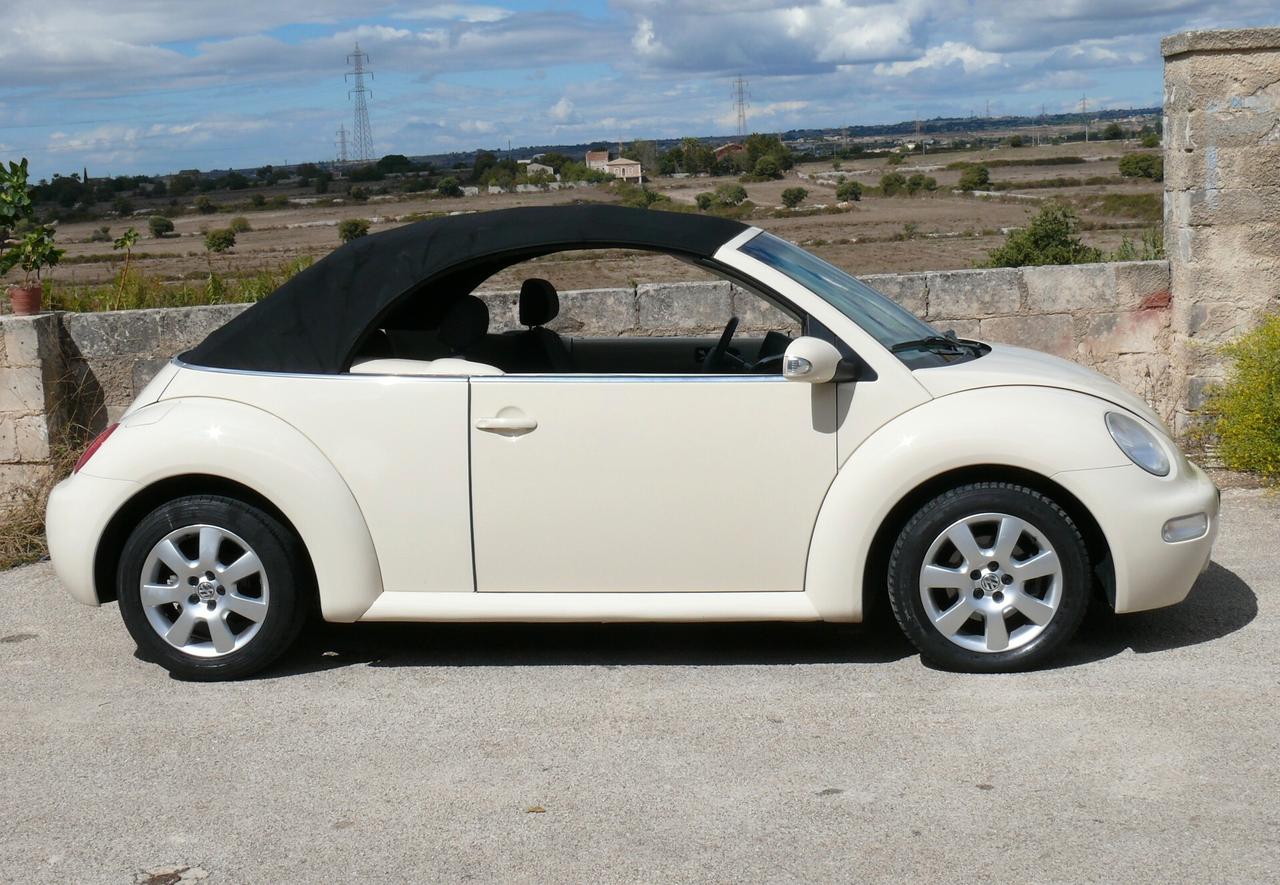 Volkswagen New Beetle 1.6 Cabrio (M1397)