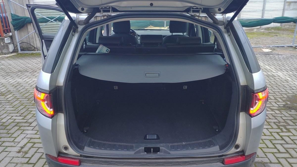 LAND ROVER Discovery Sport SOLO PER COMMERCIANTI AUTO SENZA GARANZIA