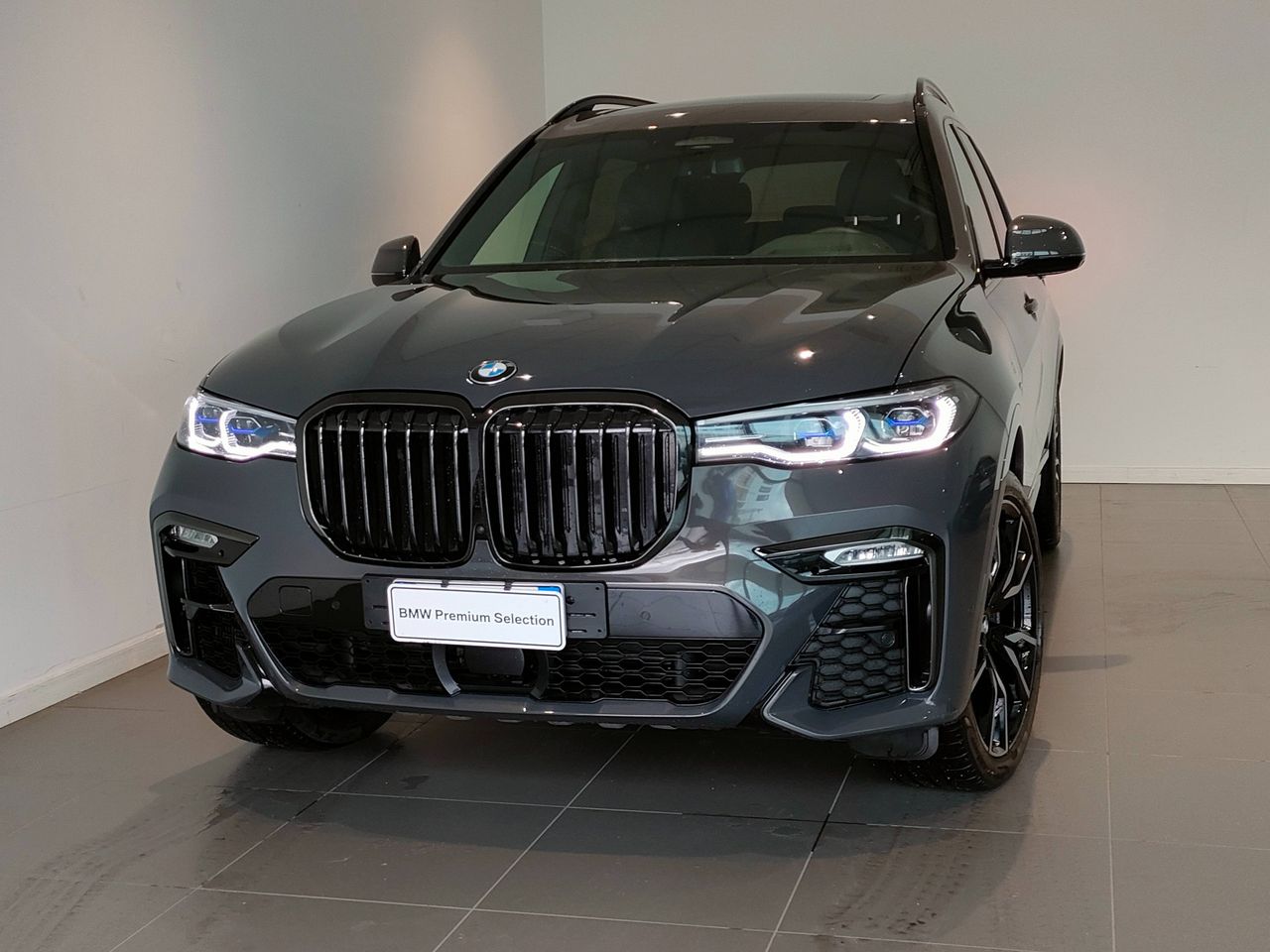 BMW X7 2018 G07 X7 xdrive40d mhev 48V auto 7p.ti