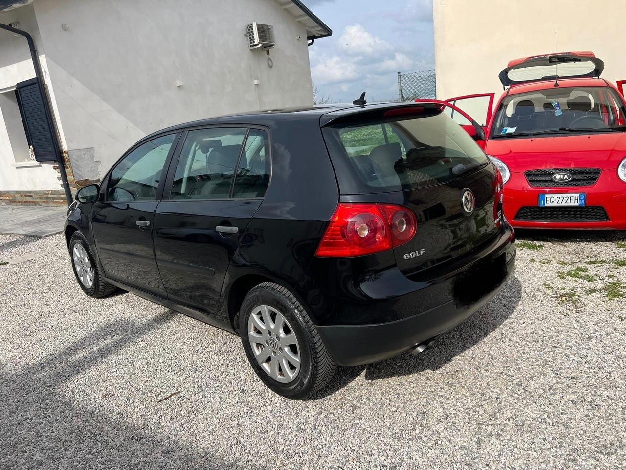 Volkswagen Golf 1.9 TDI 4motion 5p. Sportline