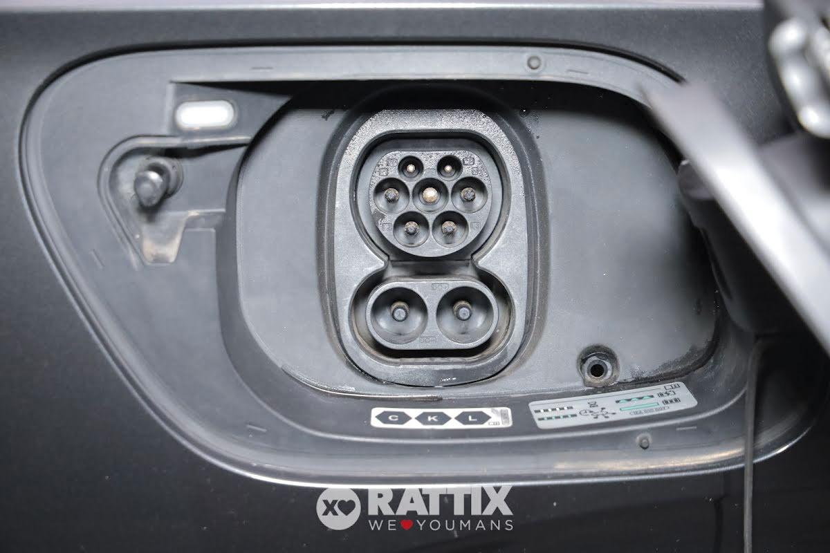 Volkswagen ID.4 motore elettrico 77 kWh 204CV Pro Performance