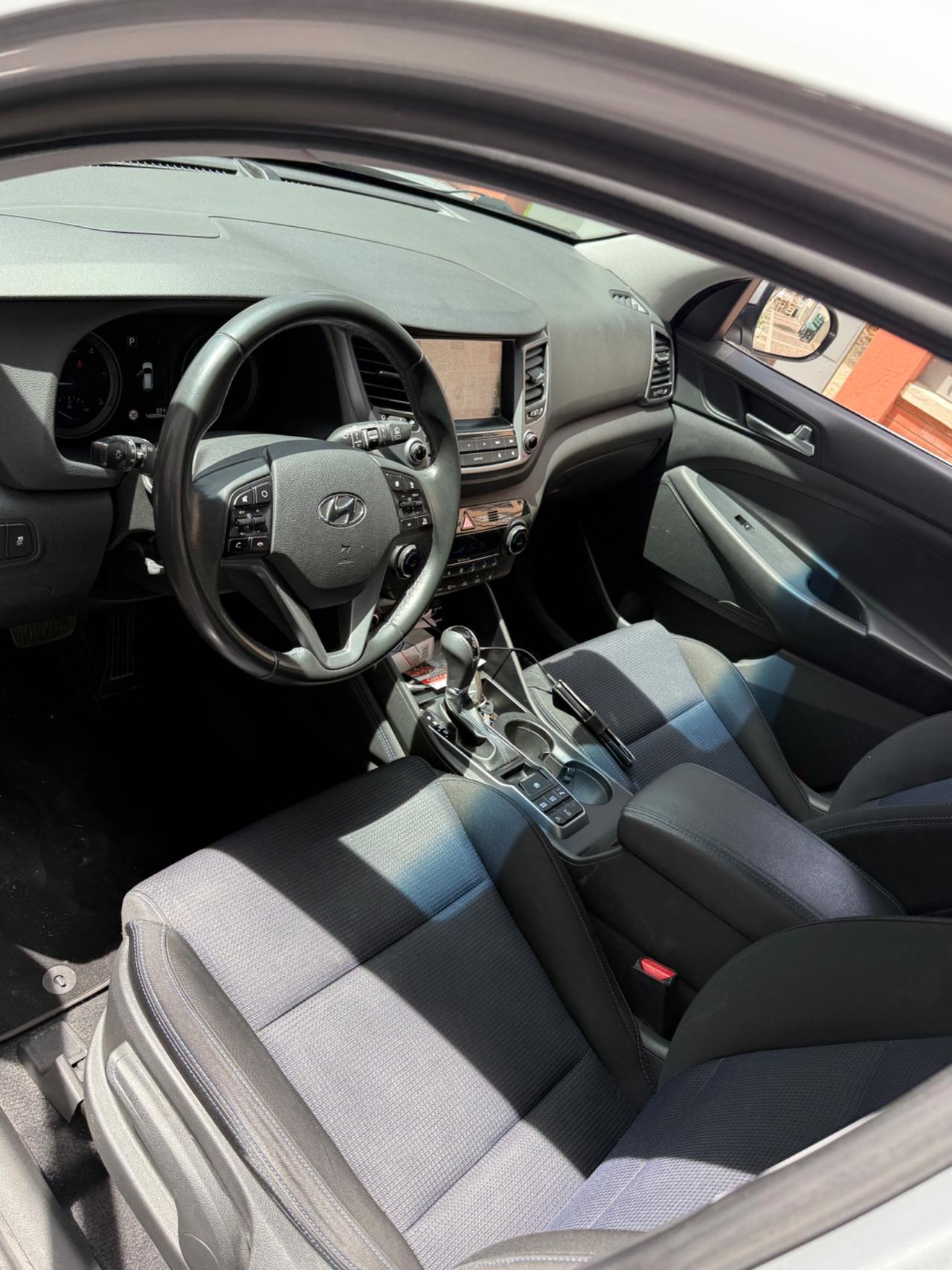 Qualitycars Pescara propone Hyundai Tucson 2.0 CRDi 4WD aut. Comfort