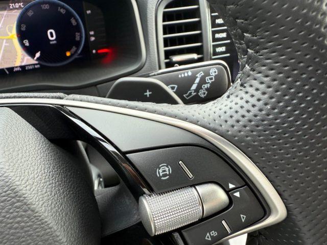 SKODA Karoq 1.5 TSI ACT DSG Style NAVI - LED - TELEC. - 18