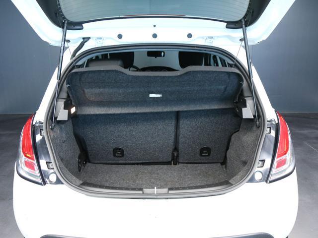 LANCIA Ypsilon 1.0 FireFly 5 porte S&S Hybrid Ecochic Silver