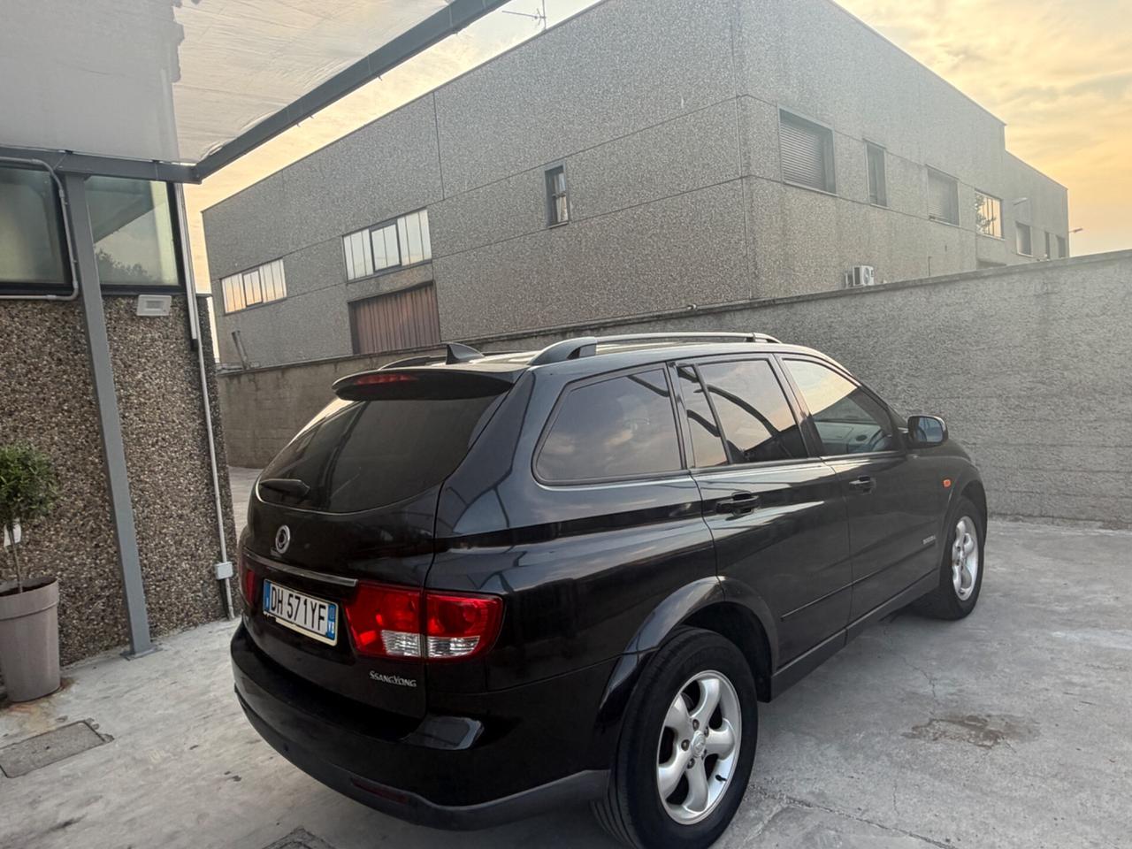 SSANGYONG KYRON 2.0CRDI AUTOMATICO LUXURI