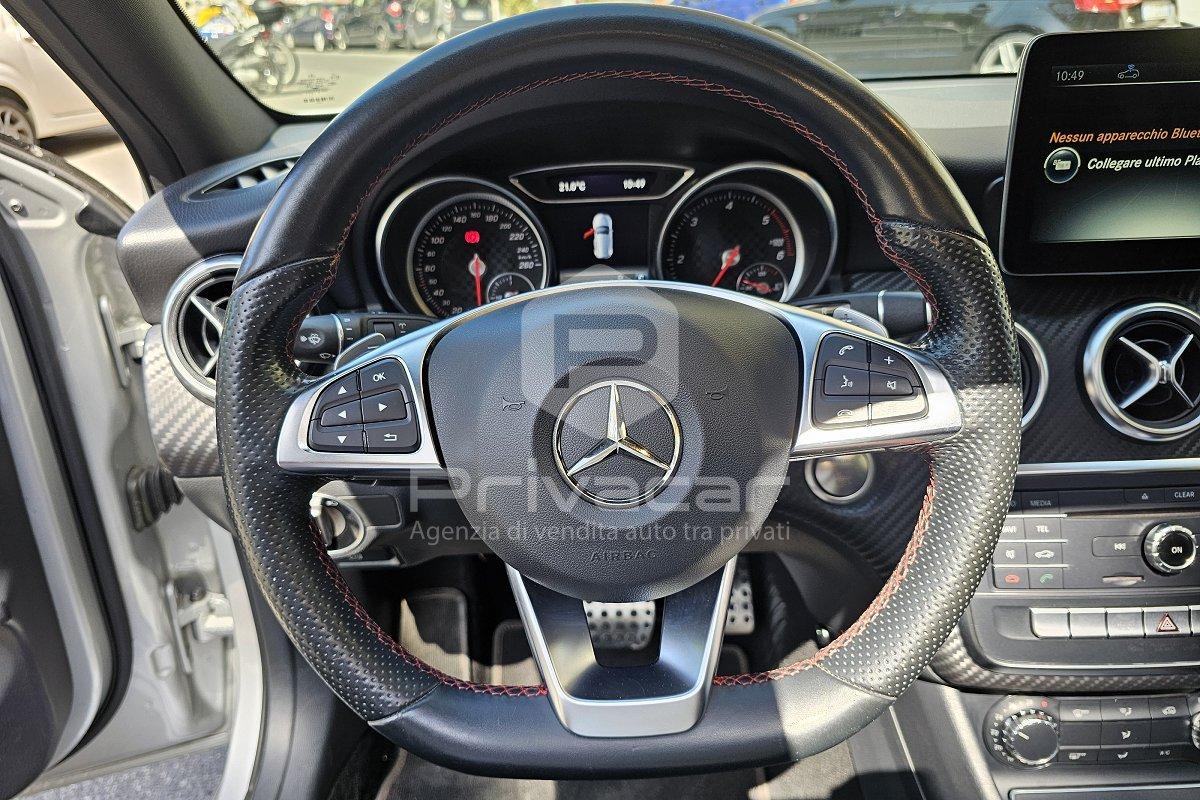 MERCEDES A 200 d Automatic 4Matic Premium