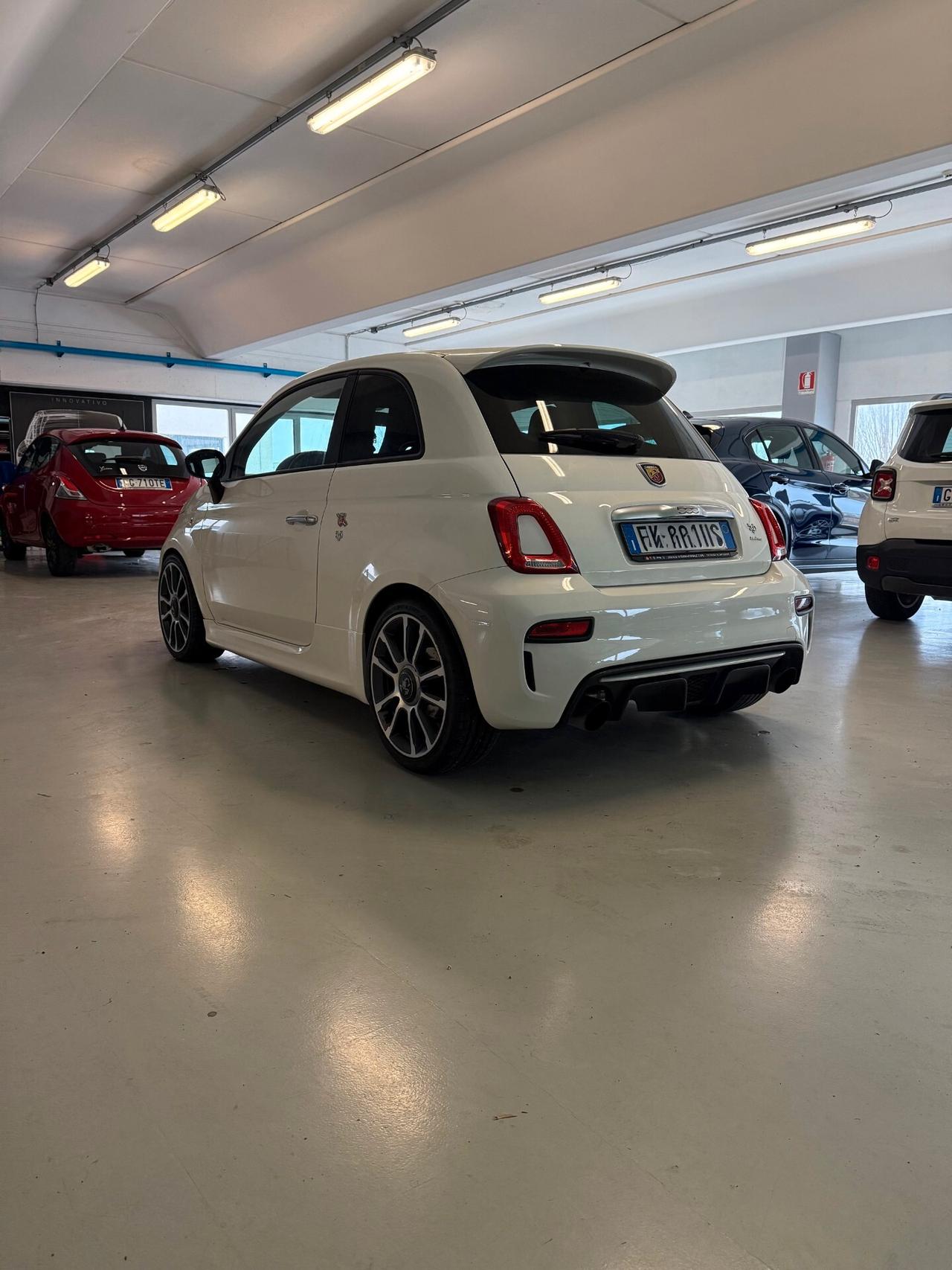 Abarth 595 1.4 Turbo T-Jet 165 CV Turismo