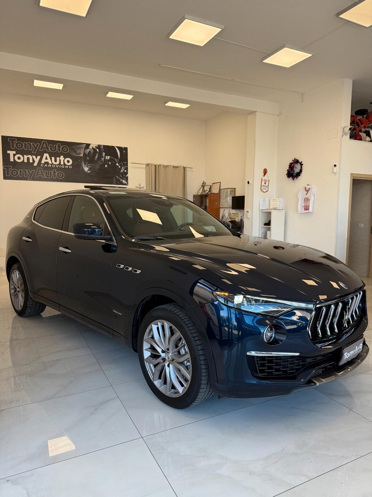 Maserati Levante 3.0 V6 Granlusso 250cv auto TETTO APRIBILE,APPLE CARPLAY,TELECAMERA,NAVIGATORE,PELLE