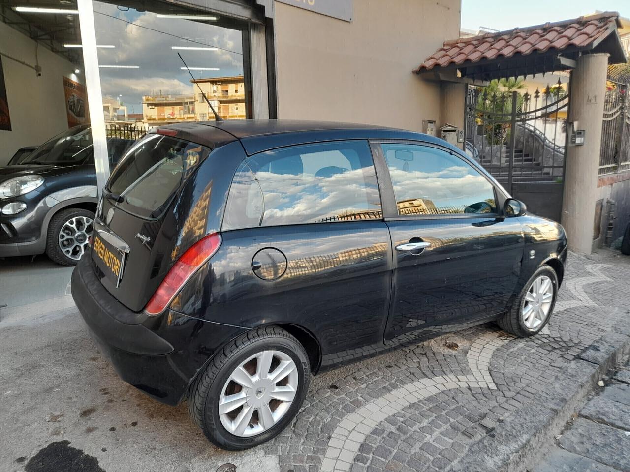 Lancia Ypsilon 1.3 Multijet 16V