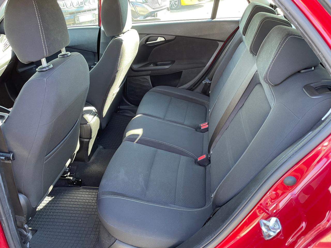 Fiat Tipo 1.3 Mjt 95CV SW Lounge-NAVIGATORE-RETROCAMERA