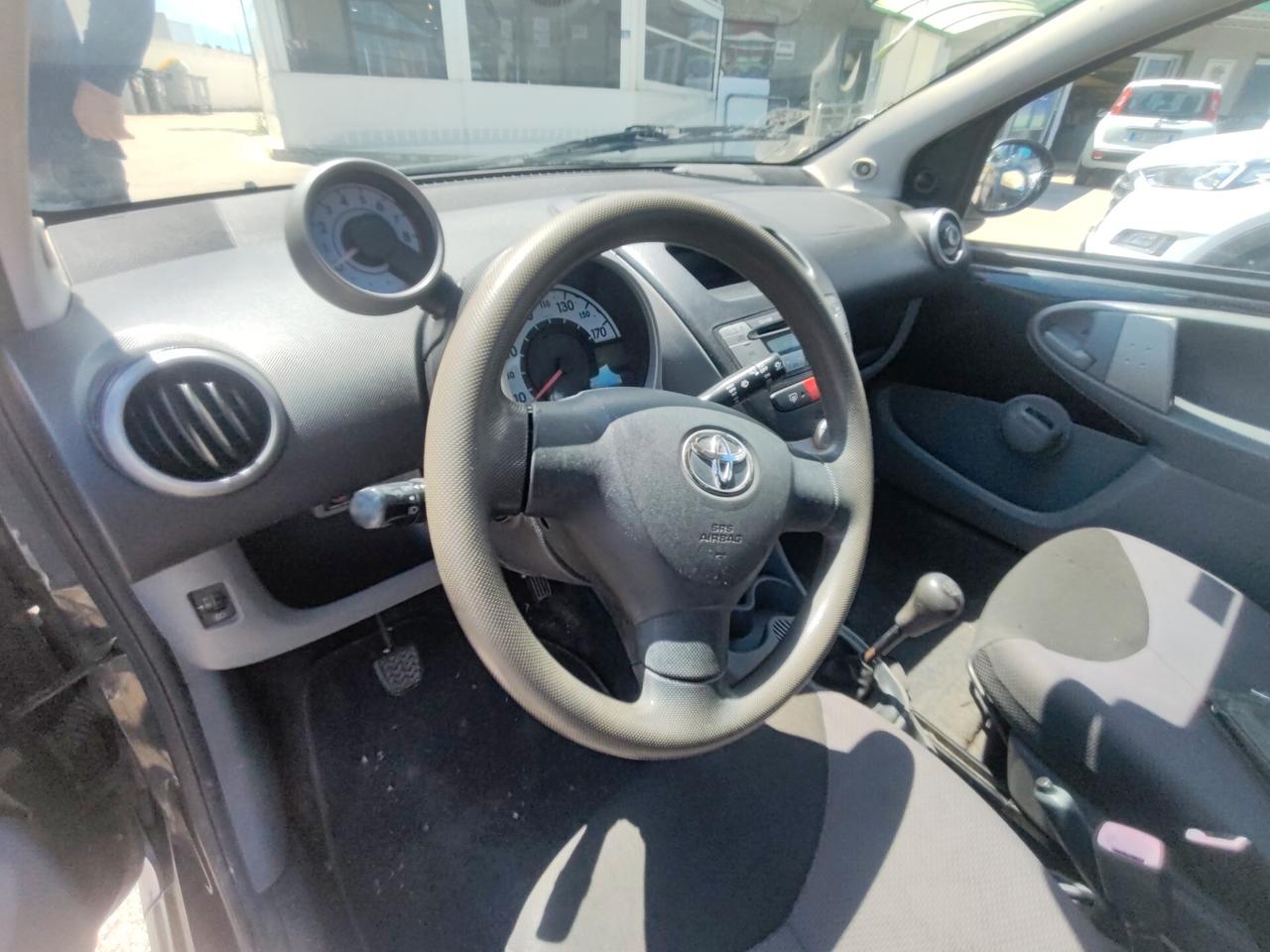 Toyota Aygo 1.0 12V VVT-i 5 porte