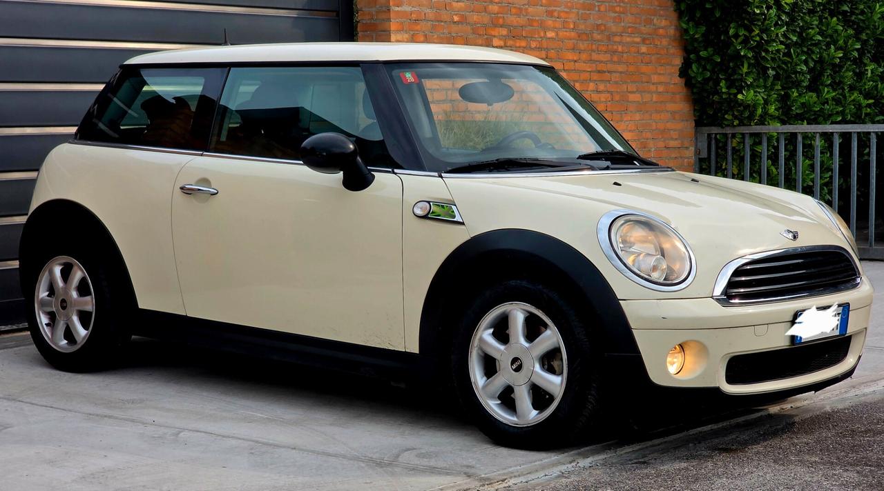 Mini 1.4 benzină Gpl One neopatentati