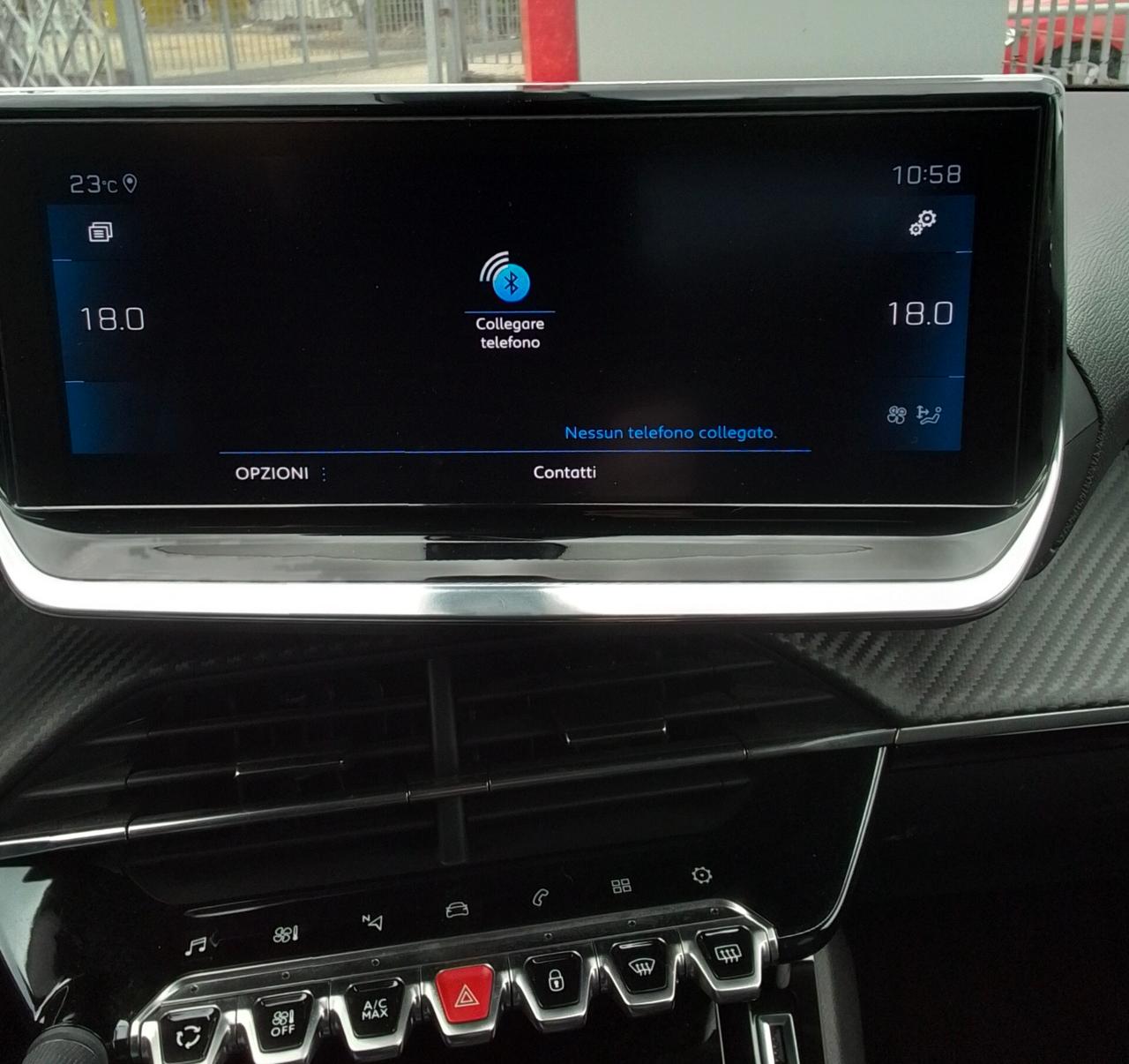 Peugeot 2008 PureTech 130 S&S Allure Navi Pack