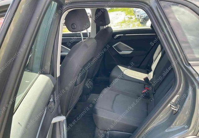 AUDI Q3 40 TDI quattro S tronic Business *MATRIX,COCKPIT*