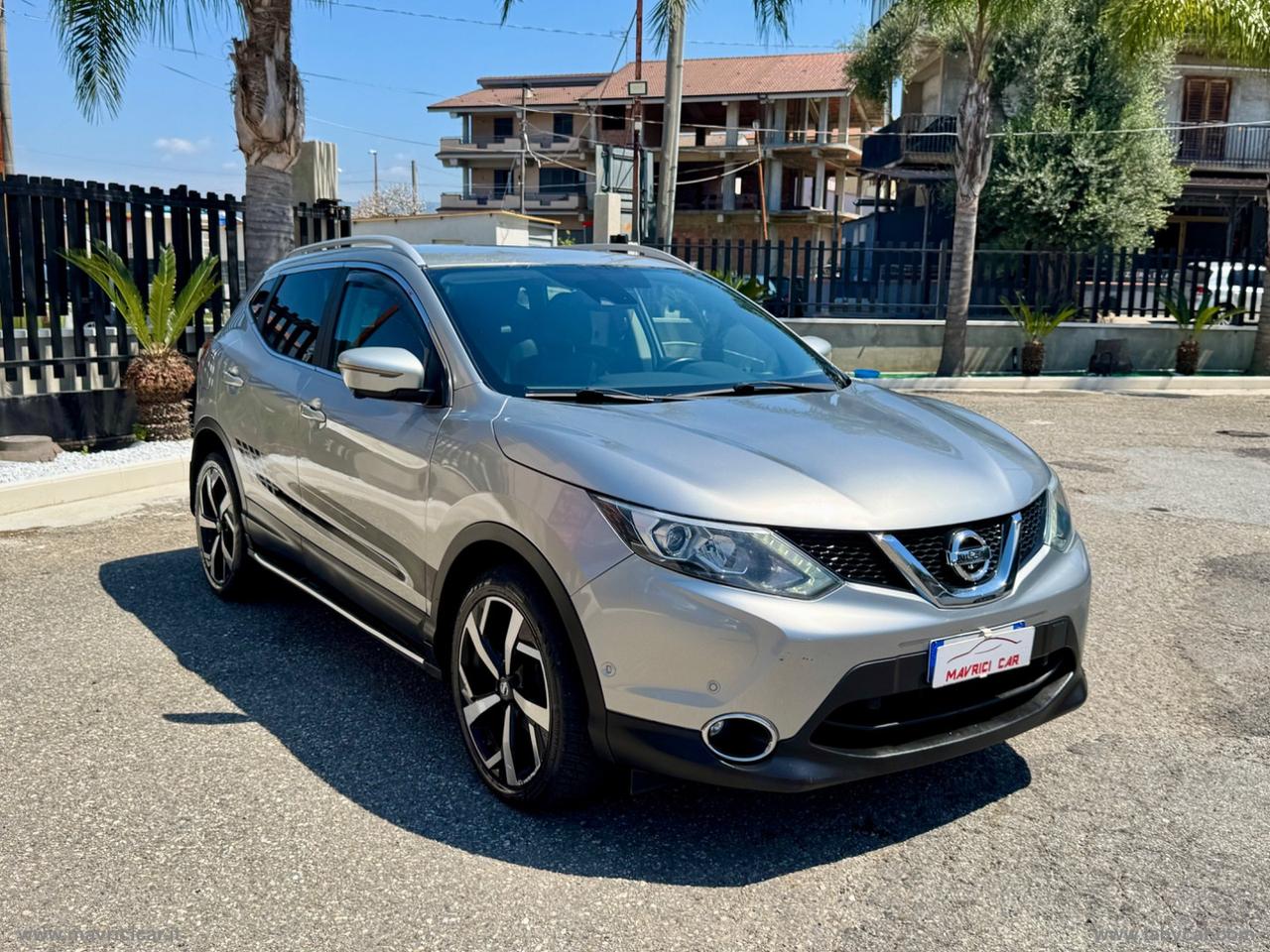 NISSAN Qashqai 1.6 dCi 4WD N-Connecta