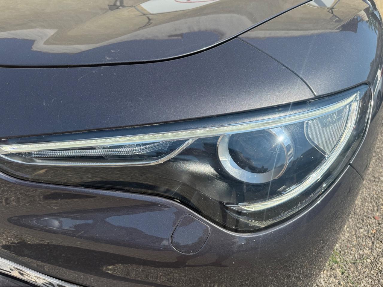 Alfa Romeo Stelvio 2.2 Turbodiesel 180 CV AT8 RWD Super