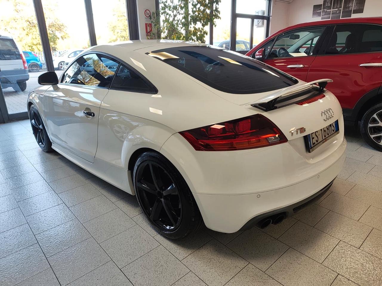Audi TT Coupé 2.0 TDI QUATTRO S LINE