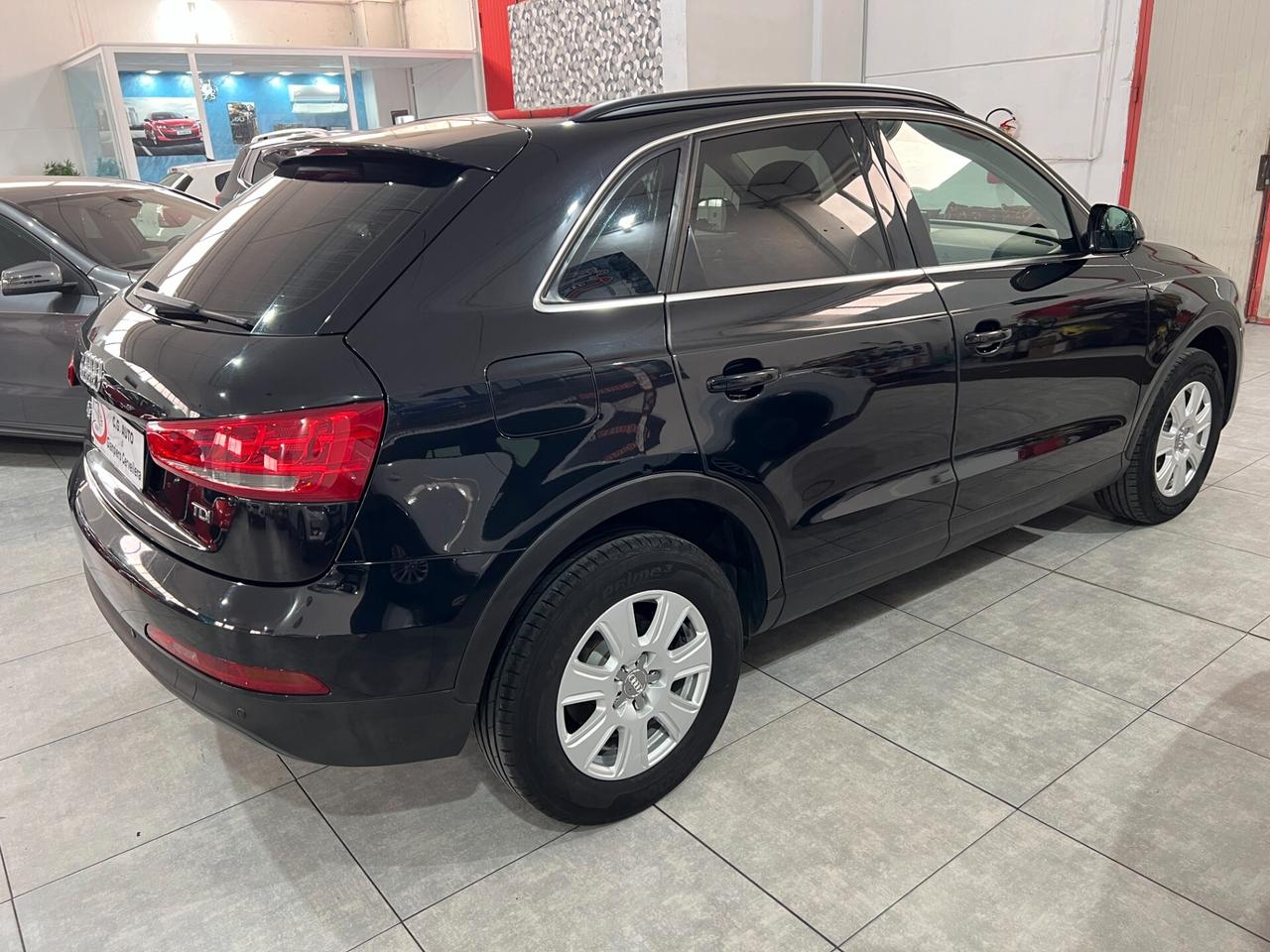 Audi Q3 2.0 140 CV - BUSINESS PLUS - 2012