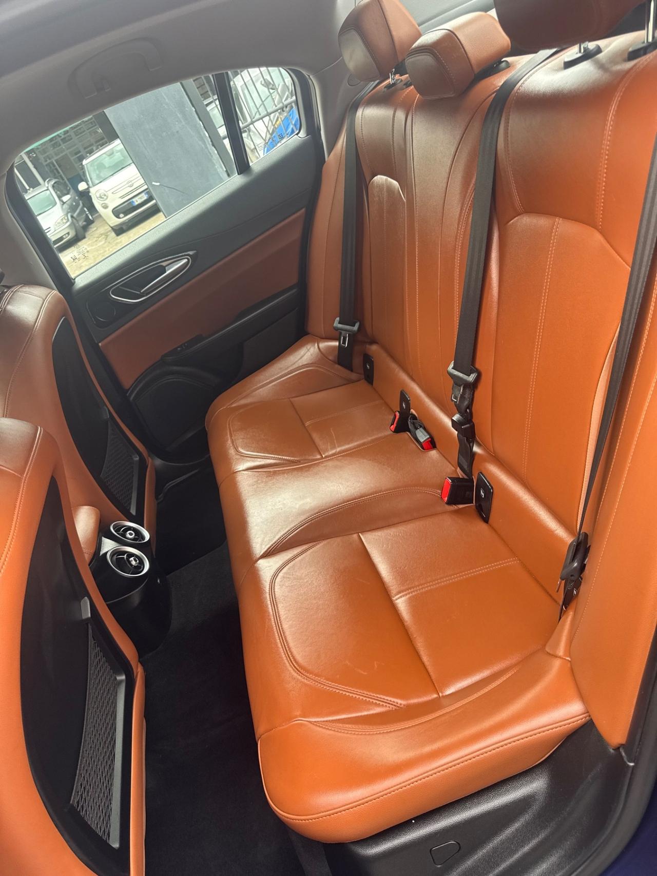 Alfa Romeo Giulia 2.2 150 CV Super Unicoproprietario