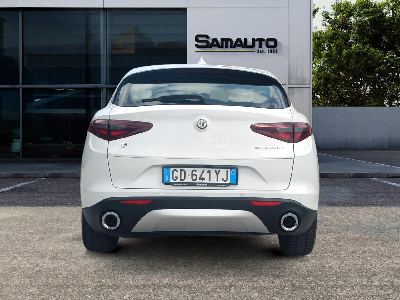 Alfa Romeo Stelvio 2.2 Turbodiesel 190 CV AT8 Q4 Business