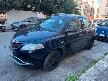Lancia Ypsilon Finanziabile Garanzia Anche permuta